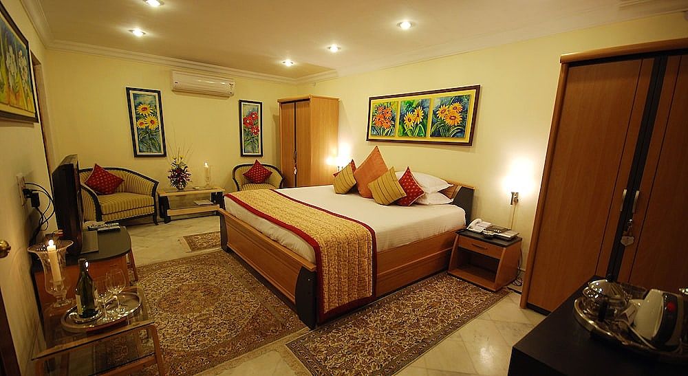 undefined Jagmandir Island Palace 5