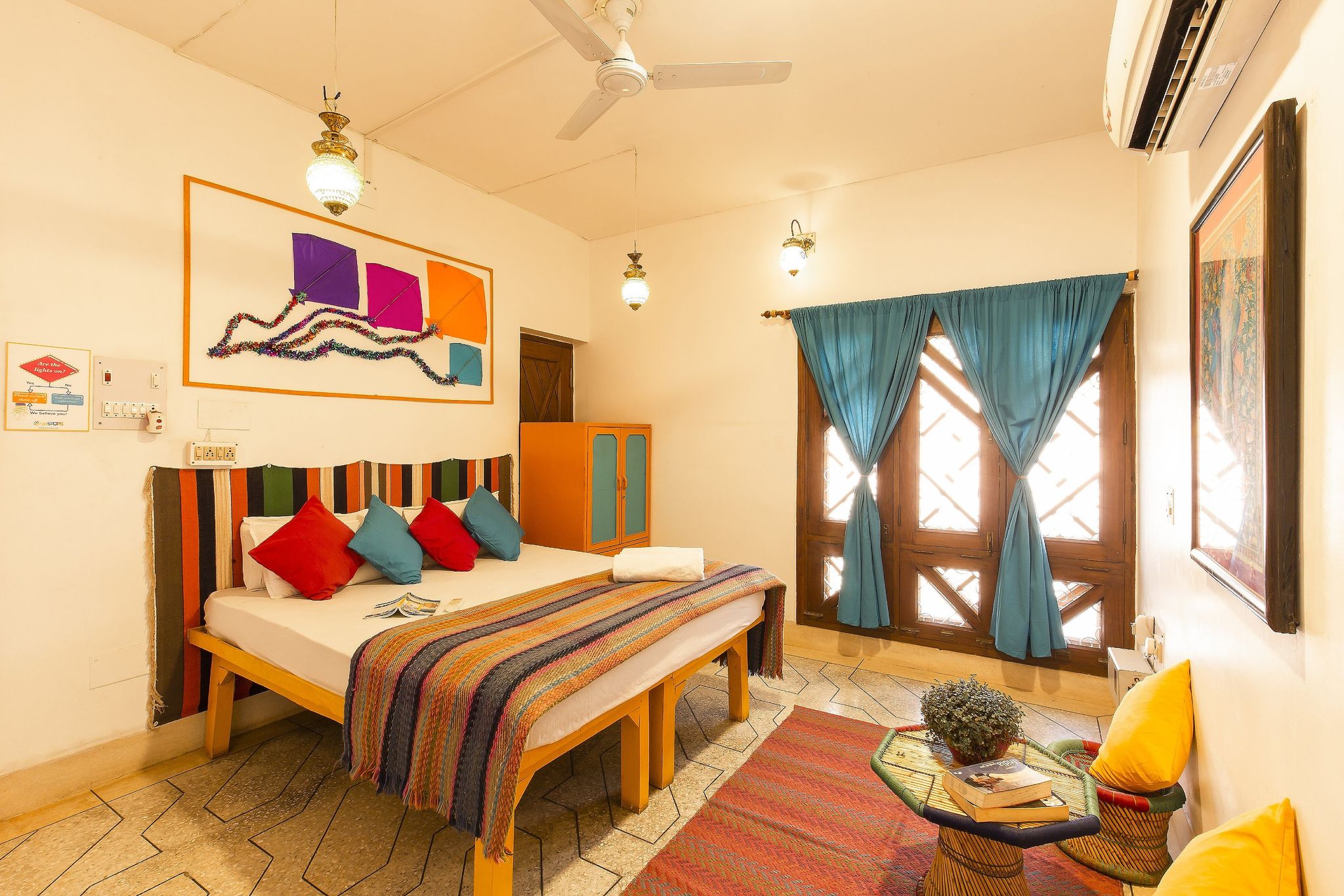 goSTOPS Lite Varanasi Deluxe Private AC Room with Ensuite Bathroom