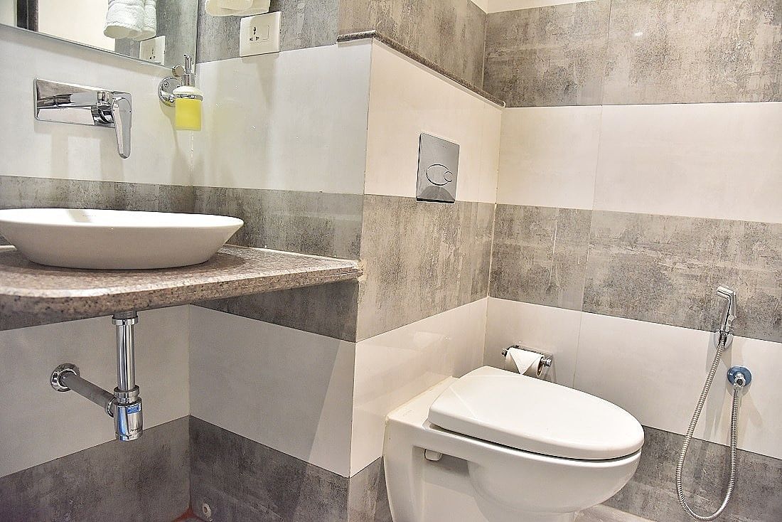 Hotel R K Grand Deluxe AC Room 9