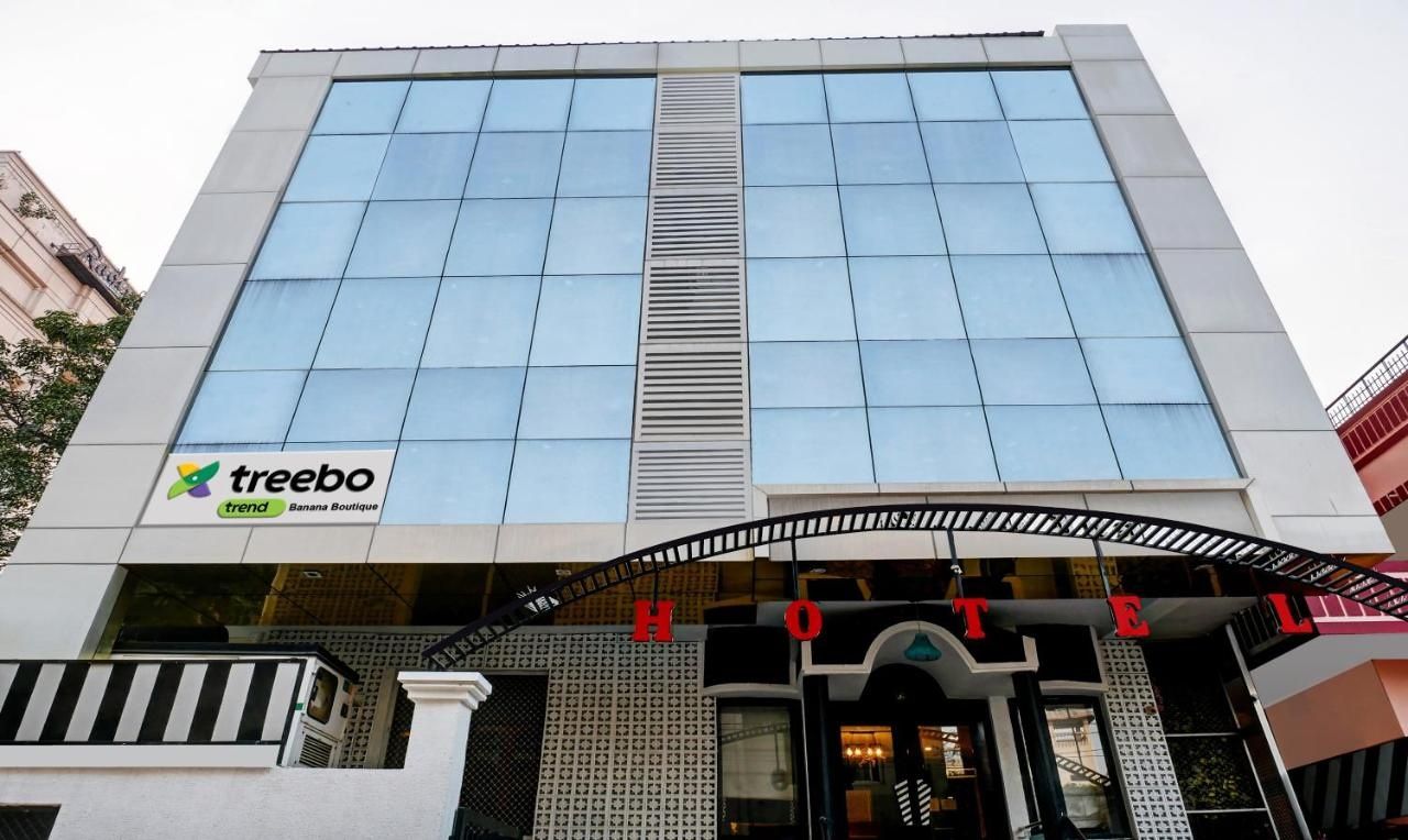 undefined Itsy Hotels Banana Boutique