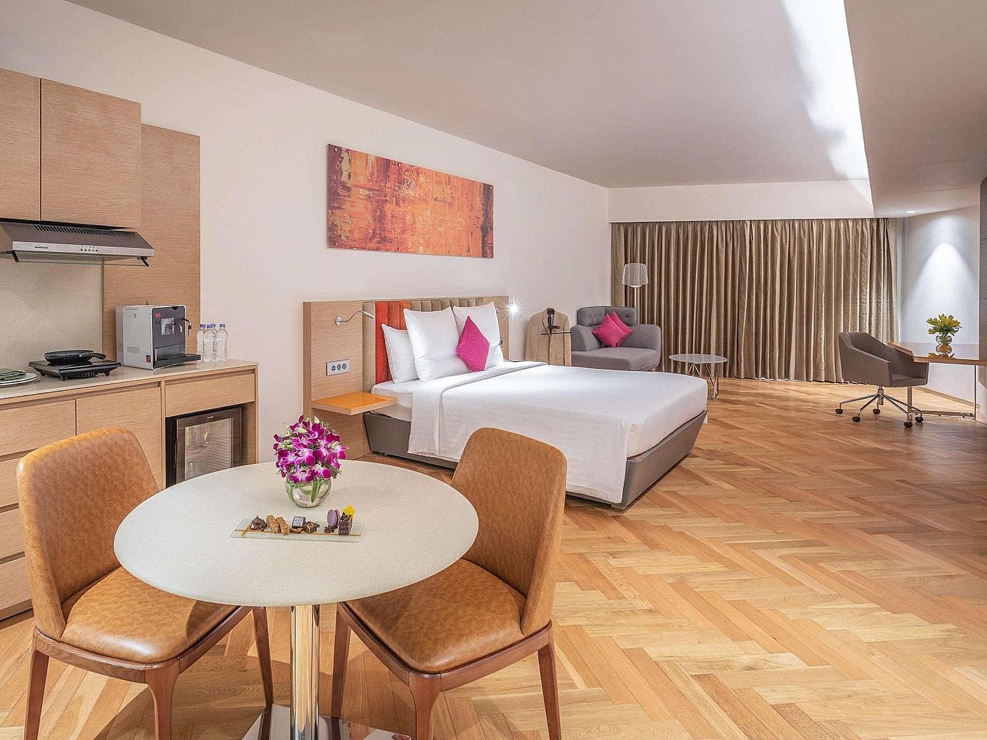 undefined Novotel Vijayawada Varun Hotel 8