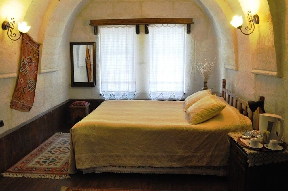 undefined Aravan Evi 9