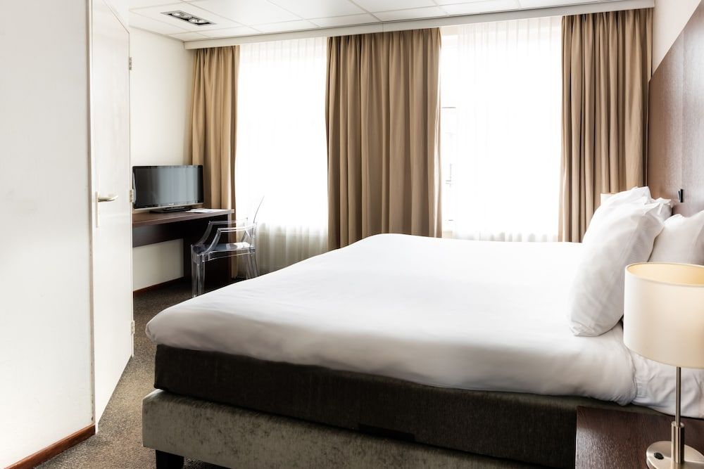 Sandton Eindhoven Centre Comfort Double or Twin Room 9