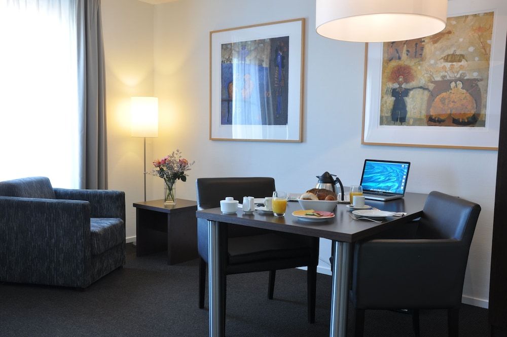 undefined Sandton Eindhoven Centre 8