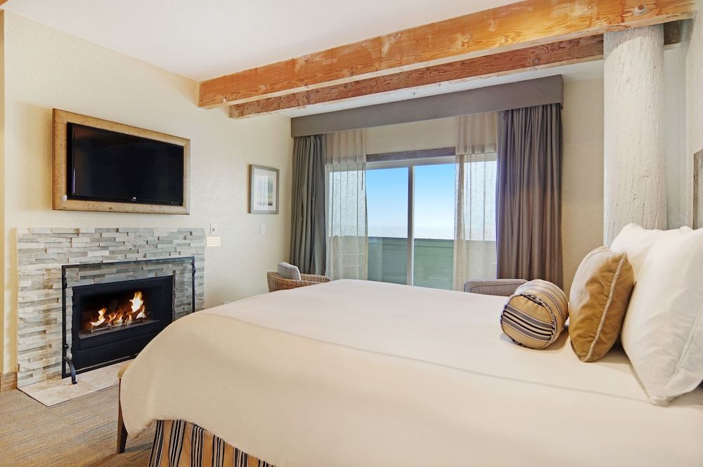 undefined Cypress Inn On Miramar Beach 2