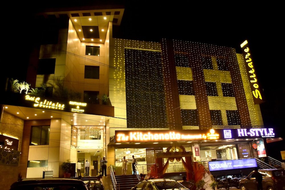 undefined Hotel Solitaire 9
