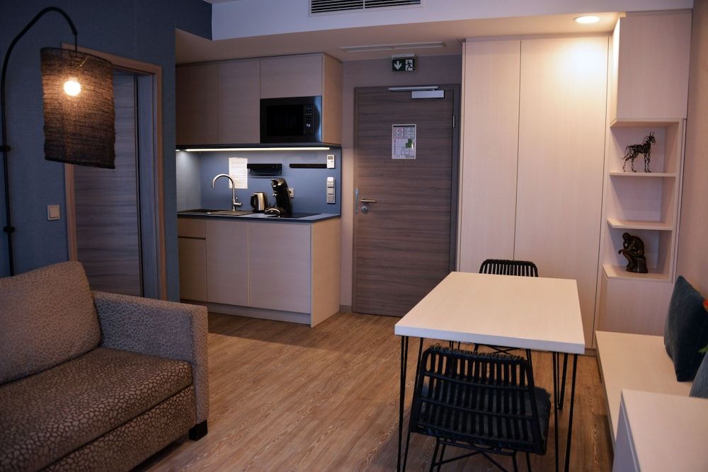 undefined Hotel Belle Blue 9