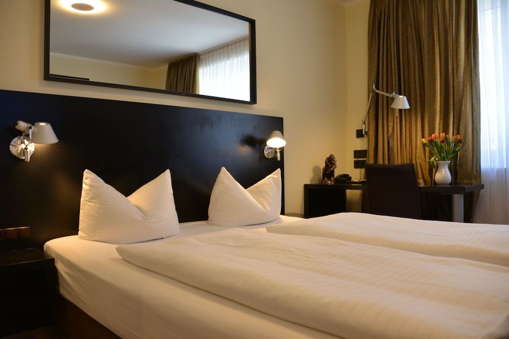 undefined Hotel Belle Blue