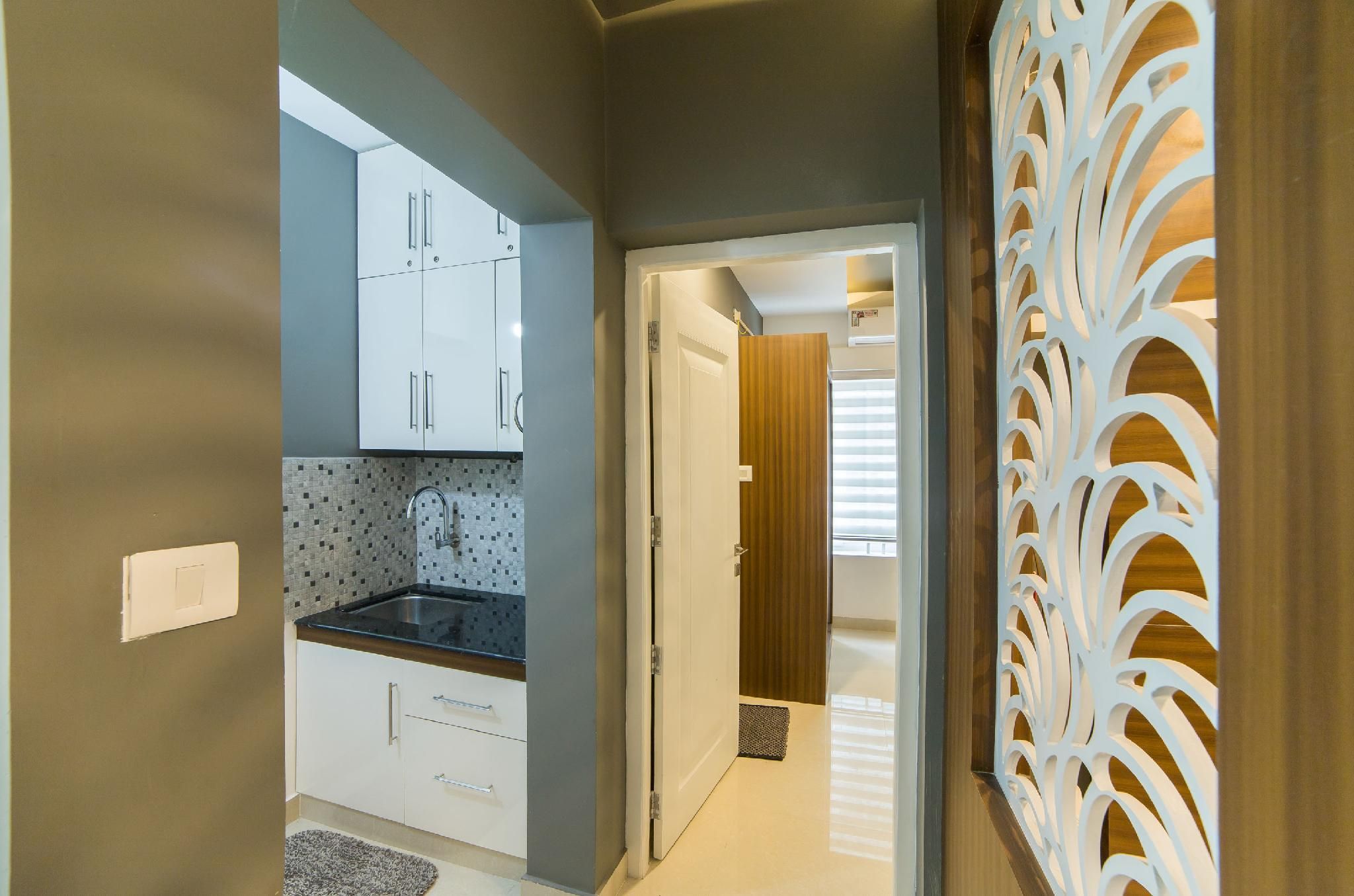 One Bed Room Apartment City View