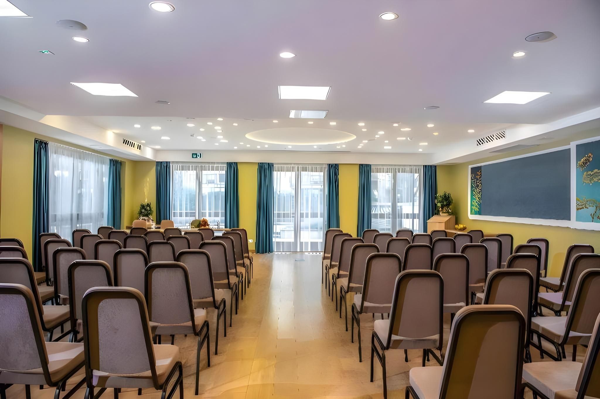 undefined Corvin Hotel Budapest - Corvin wing 10