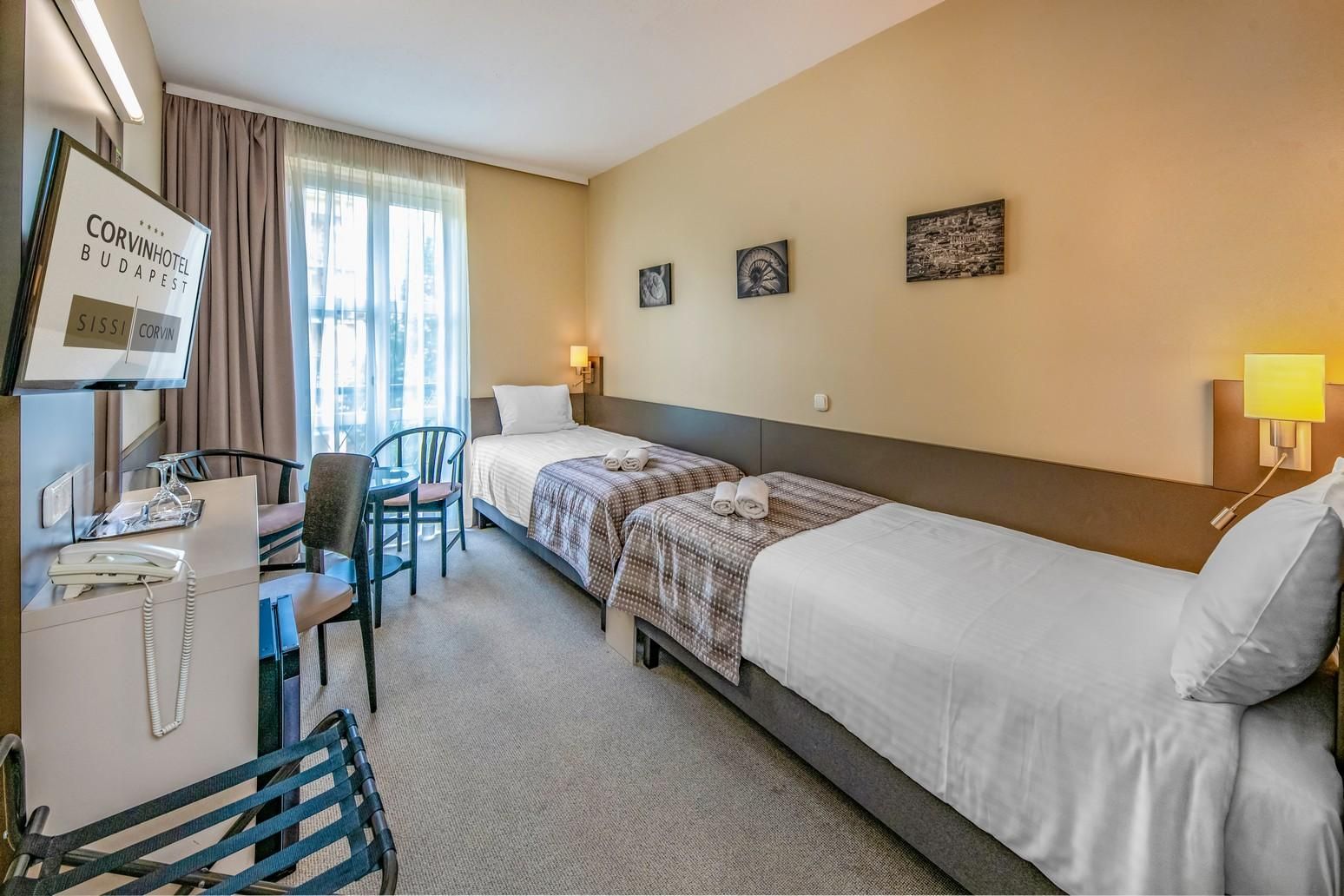 Corvin Hotel Budapest - Corvin wing Standard Room with 2 Single Beds