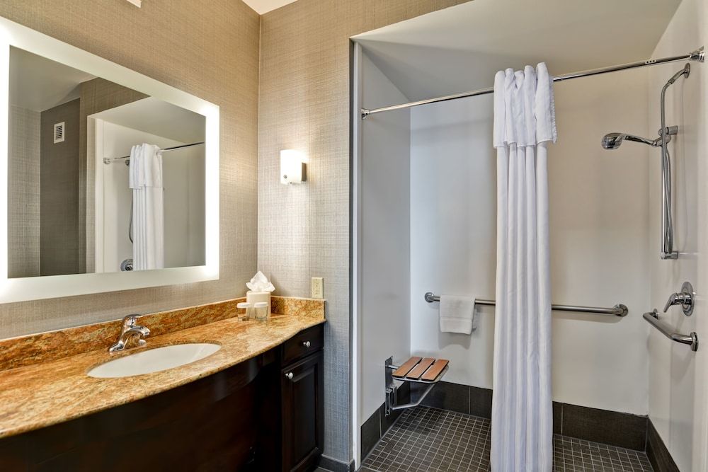Homewood Suites by Hilton Amarillo Suite, Accessible, Non Smoking 2