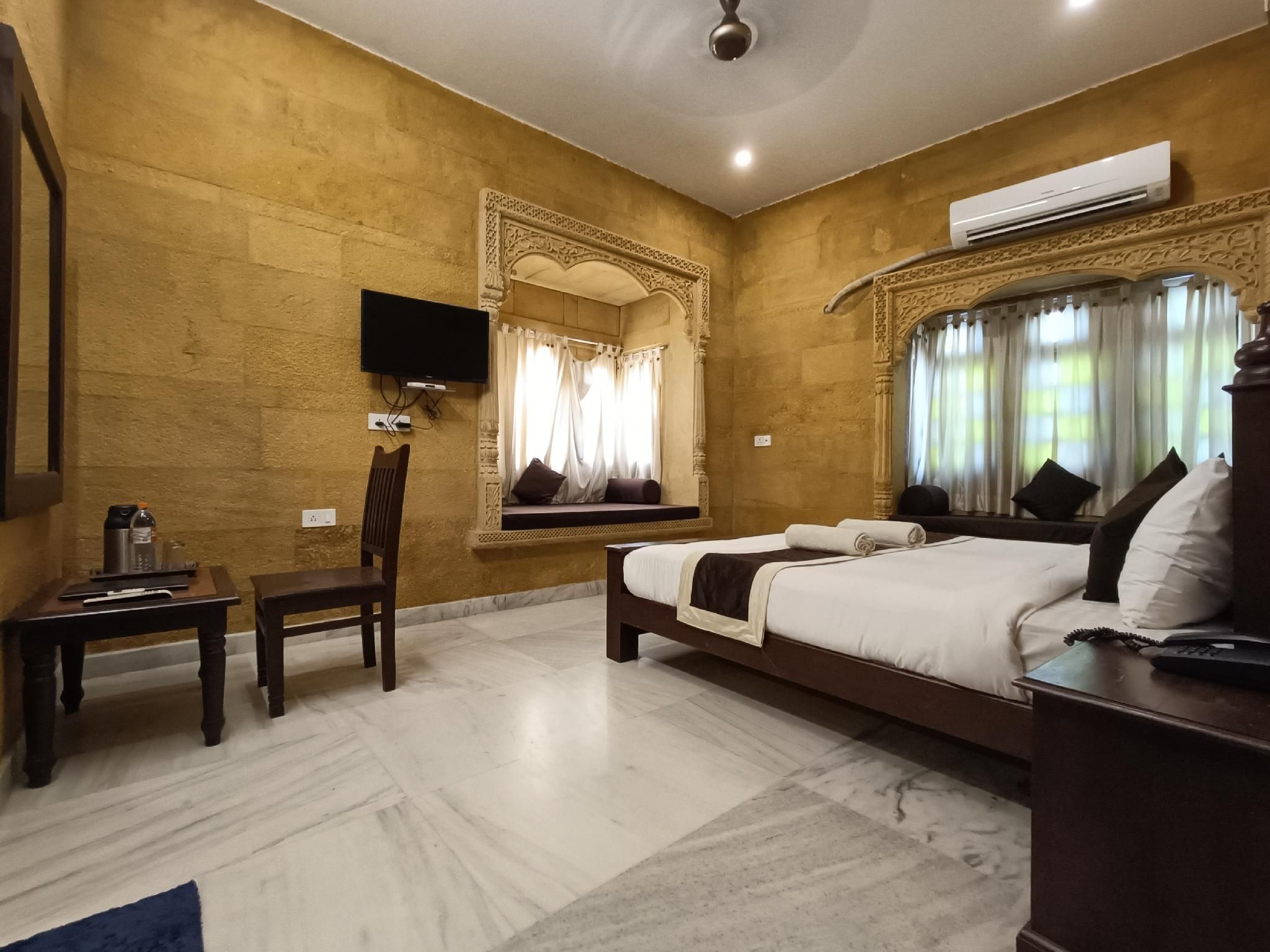 Super Deluxe Room