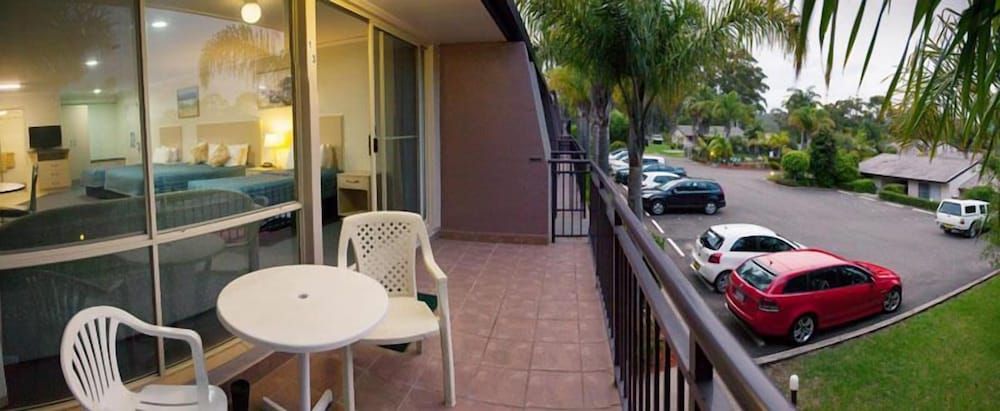 Fairway Motor Inn Family Room 5