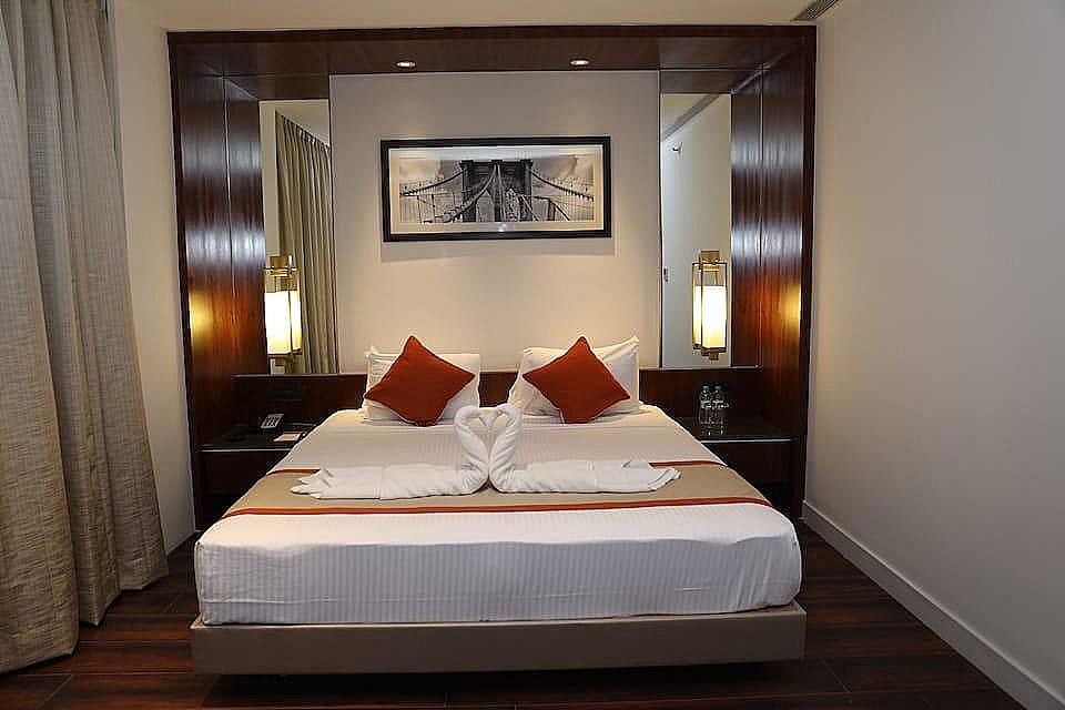 Southend by TGI Executive Room 3