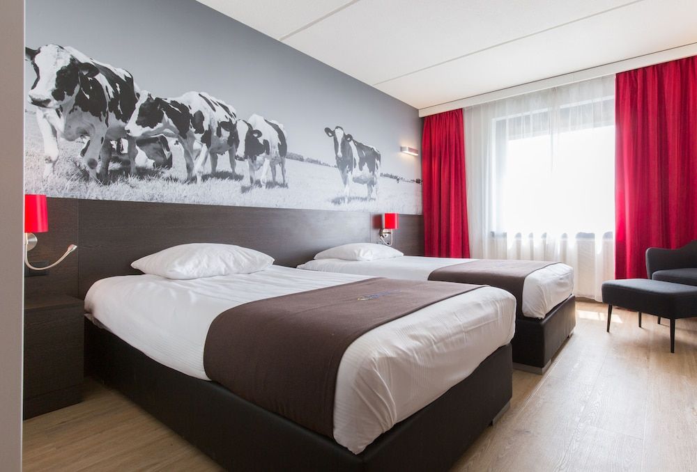 Bastion Hotel Almere Deluxe Twin Room, 2 Twin Beds