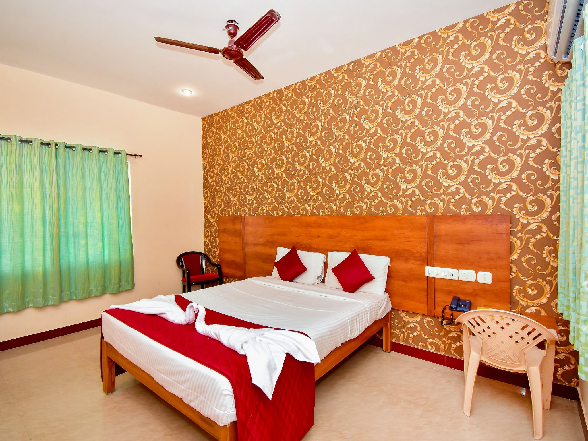 MRK INN Standard Double Room 6