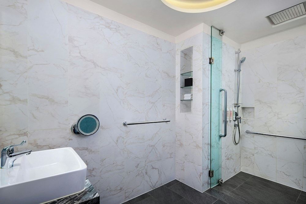 Le Méridien Kuala Lumpur Room, 1 King Bed 22