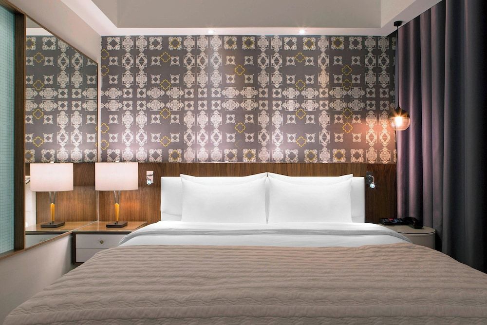 Le Méridien Kuala Lumpur Room, 1 King Bed 5