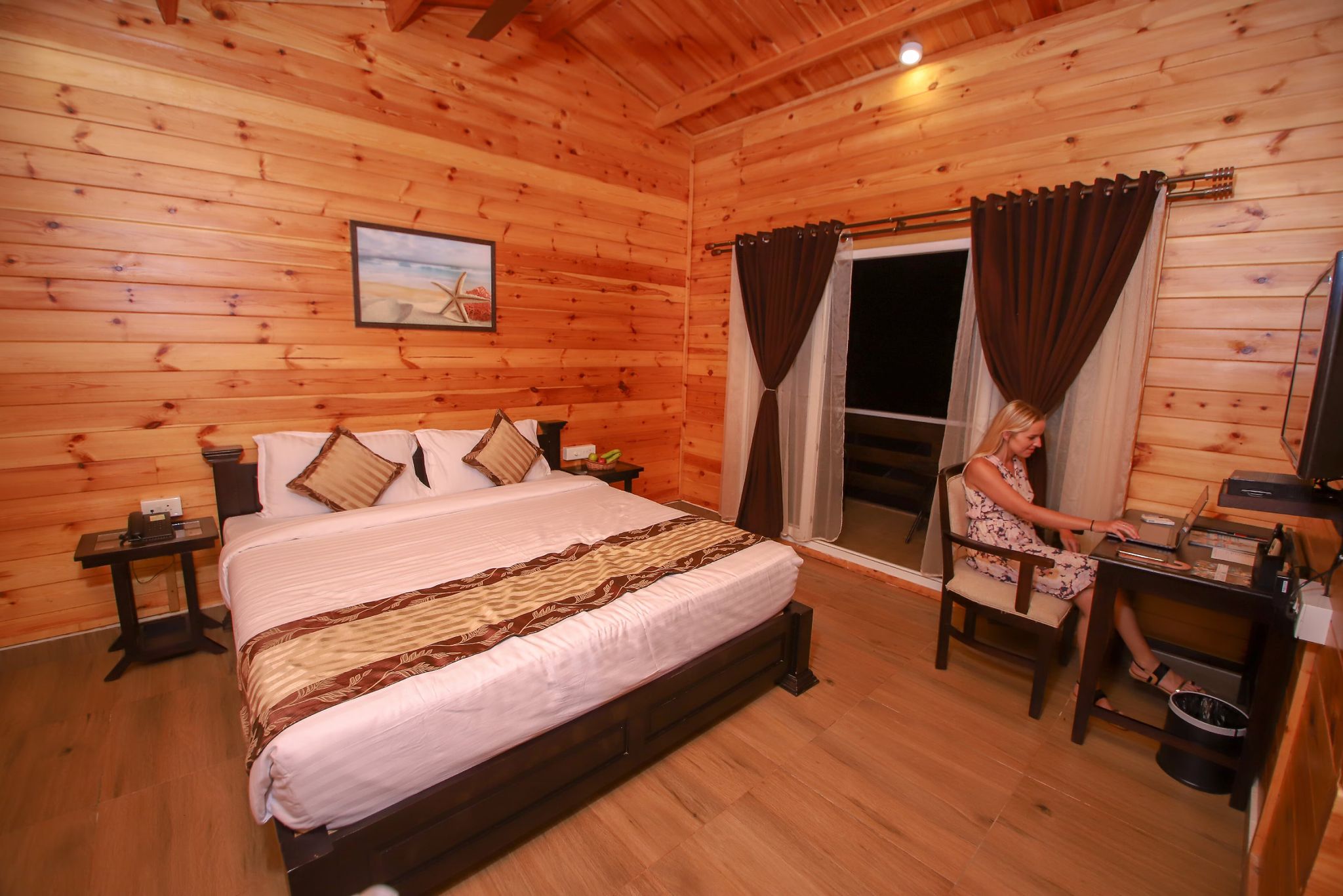 King Bed Regalia Suite