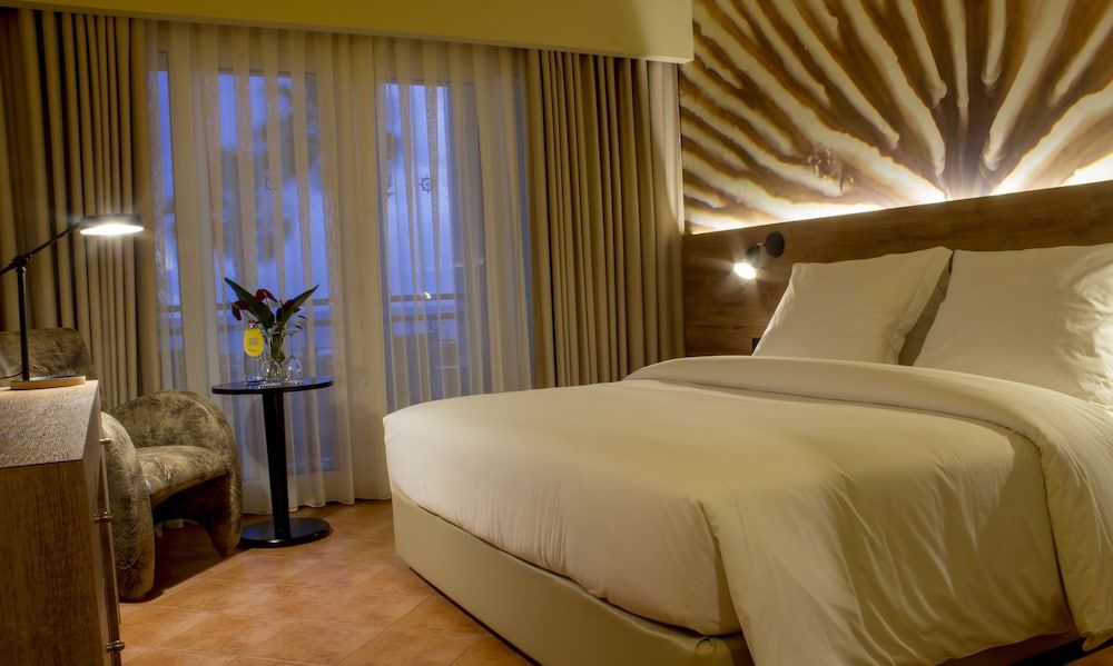 Calheta Beach - All Inclusive Suite Sea View