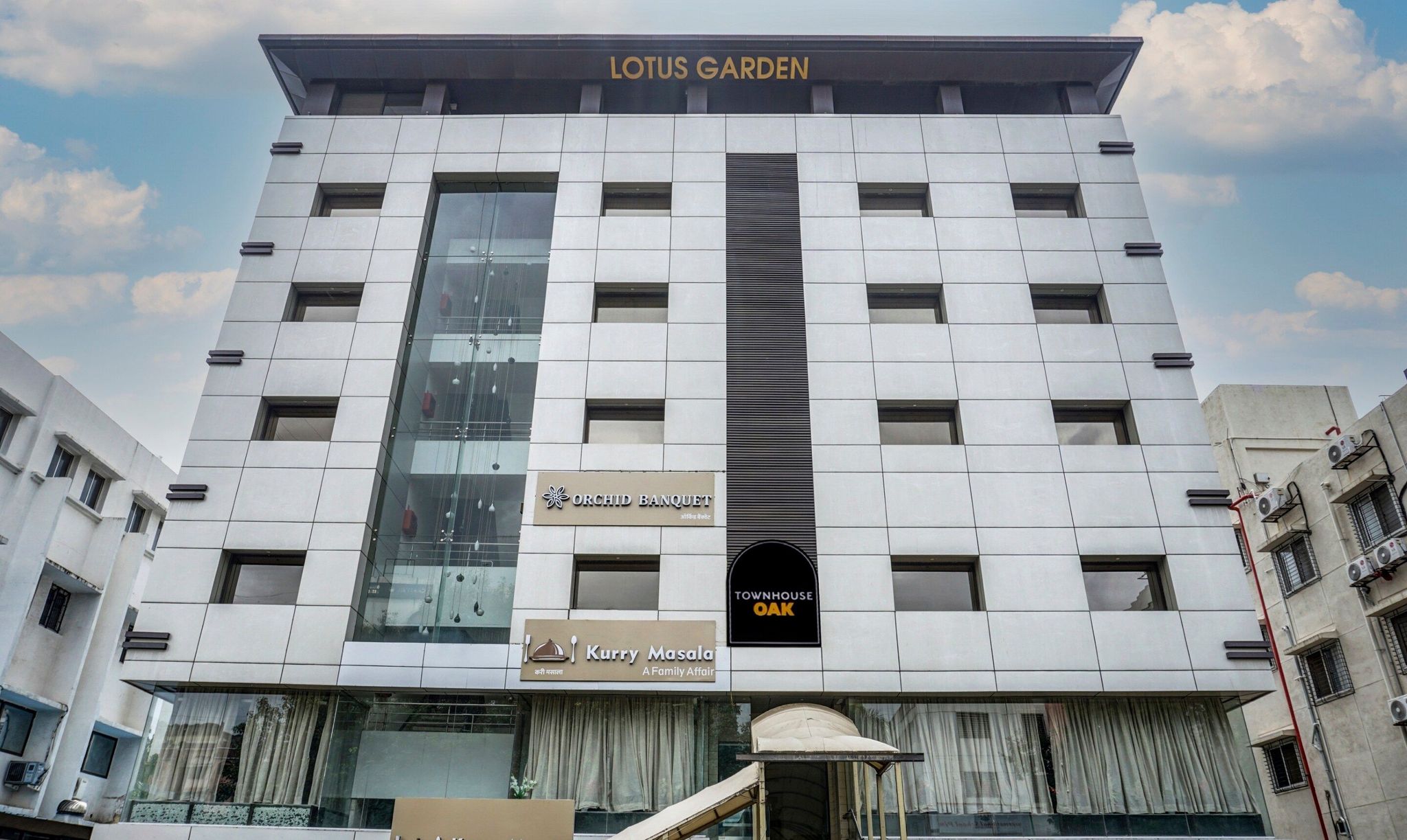 undefined Super Townhouse OAK Regal Inn Near Sant Tukaram Nagar Metro Station 7