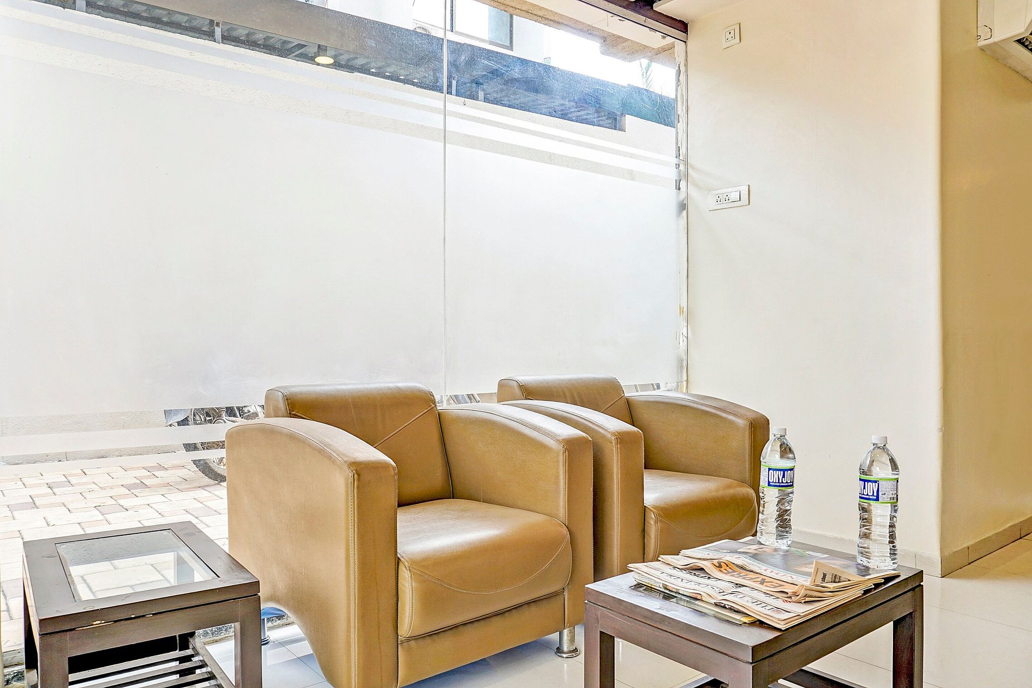 undefined Super Townhouse OAK Regal Inn Near Sant Tukaram Nagar Metro Station 9