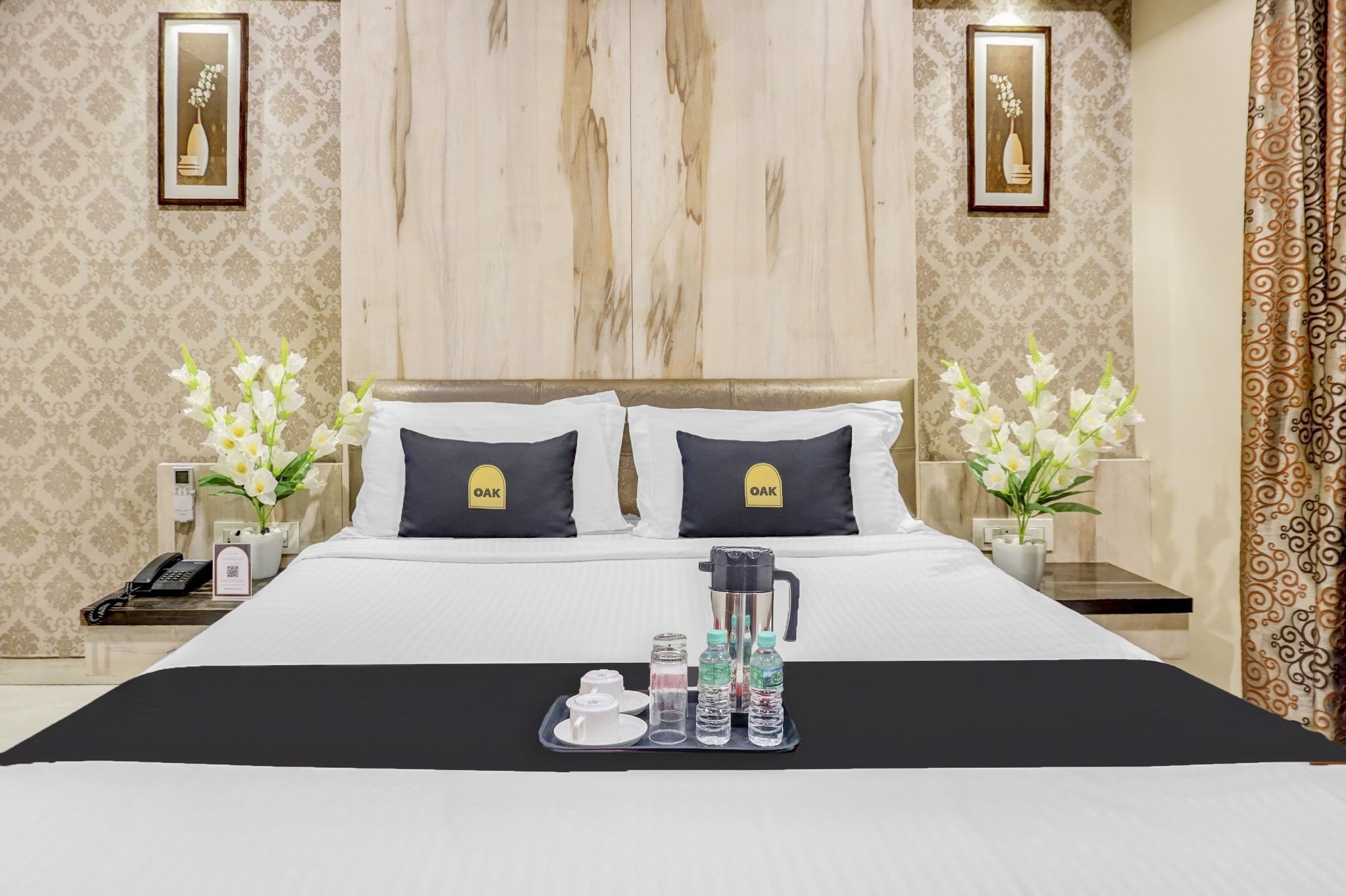 Super Townhouse OAK Regal Inn Near Sant Tukaram Nagar Metro Station Deluxe Room 6