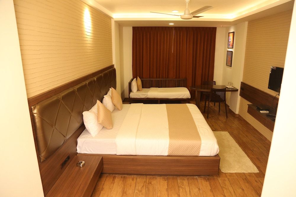 undefined Hotel Royal Square 6