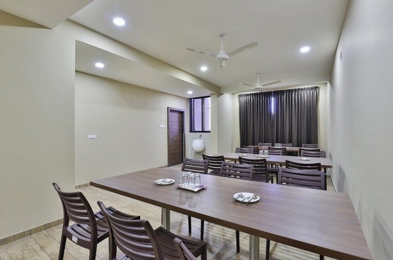 undefined Hotel Royal Square 4