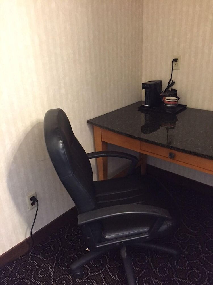 Black Mountain Inn Room 11