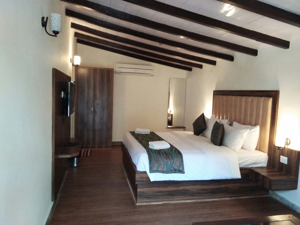 undefined Corbett Paradiso Resort 5