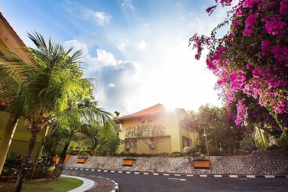 undefined Plagoo Holiday Hotel 2