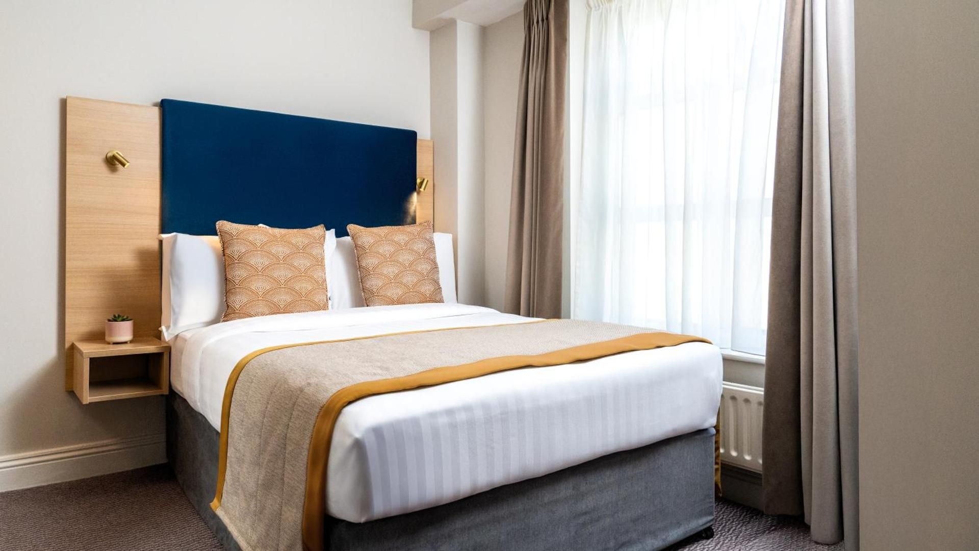 undefined The Fleet 5