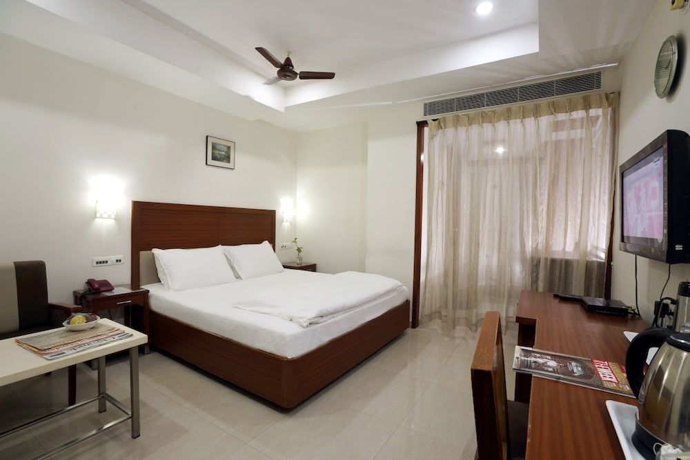 Geetha Regency Executive Room