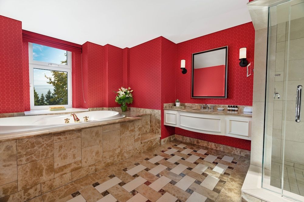 Presidential Suite, 1 King Bed, River View