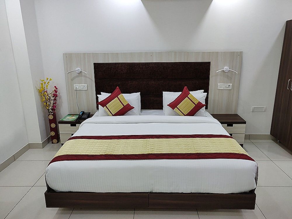 Green Lotus Residency Dwarka Executive Room 11