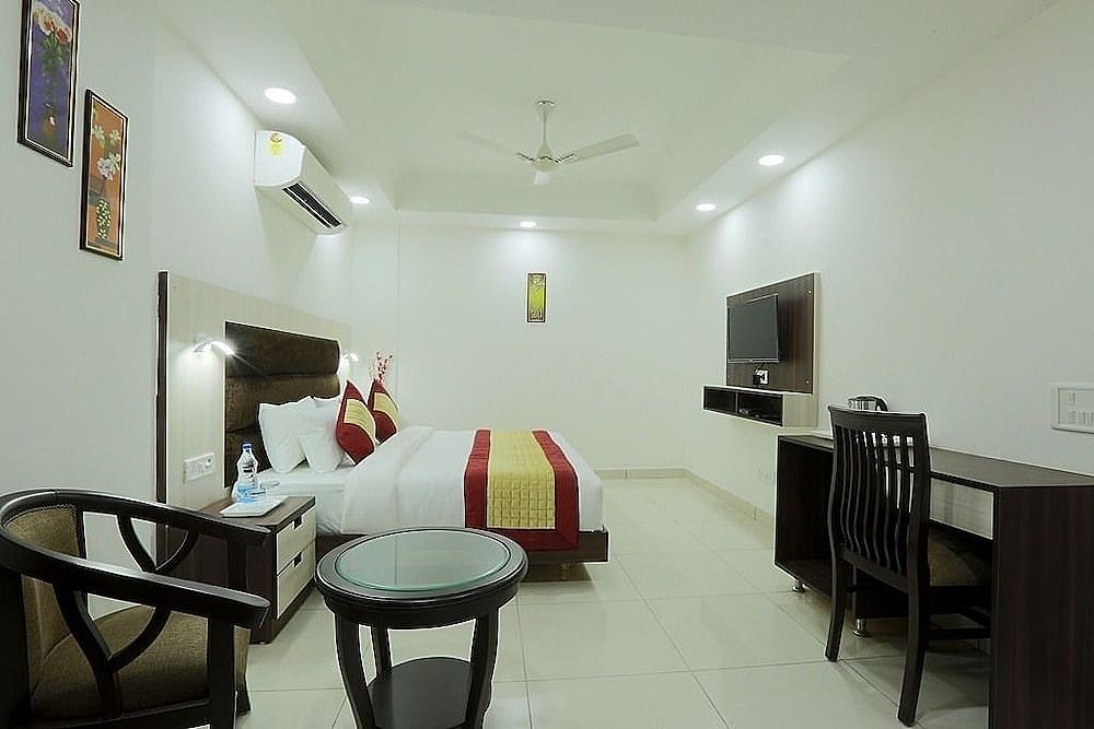 Green Lotus Residency Dwarka Executive Room 12