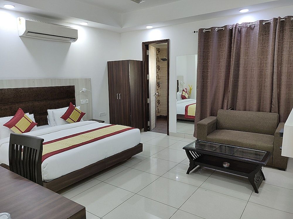 Green Lotus Residency Dwarka Executive Room 17