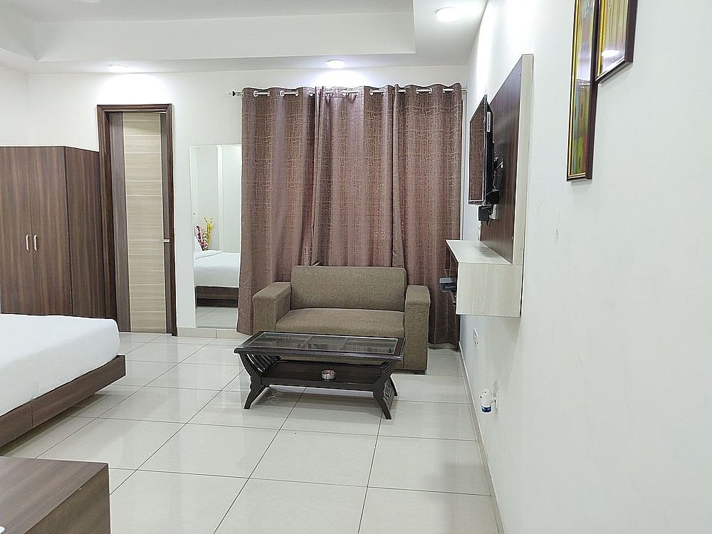Green Lotus Residency Dwarka Executive Room 10