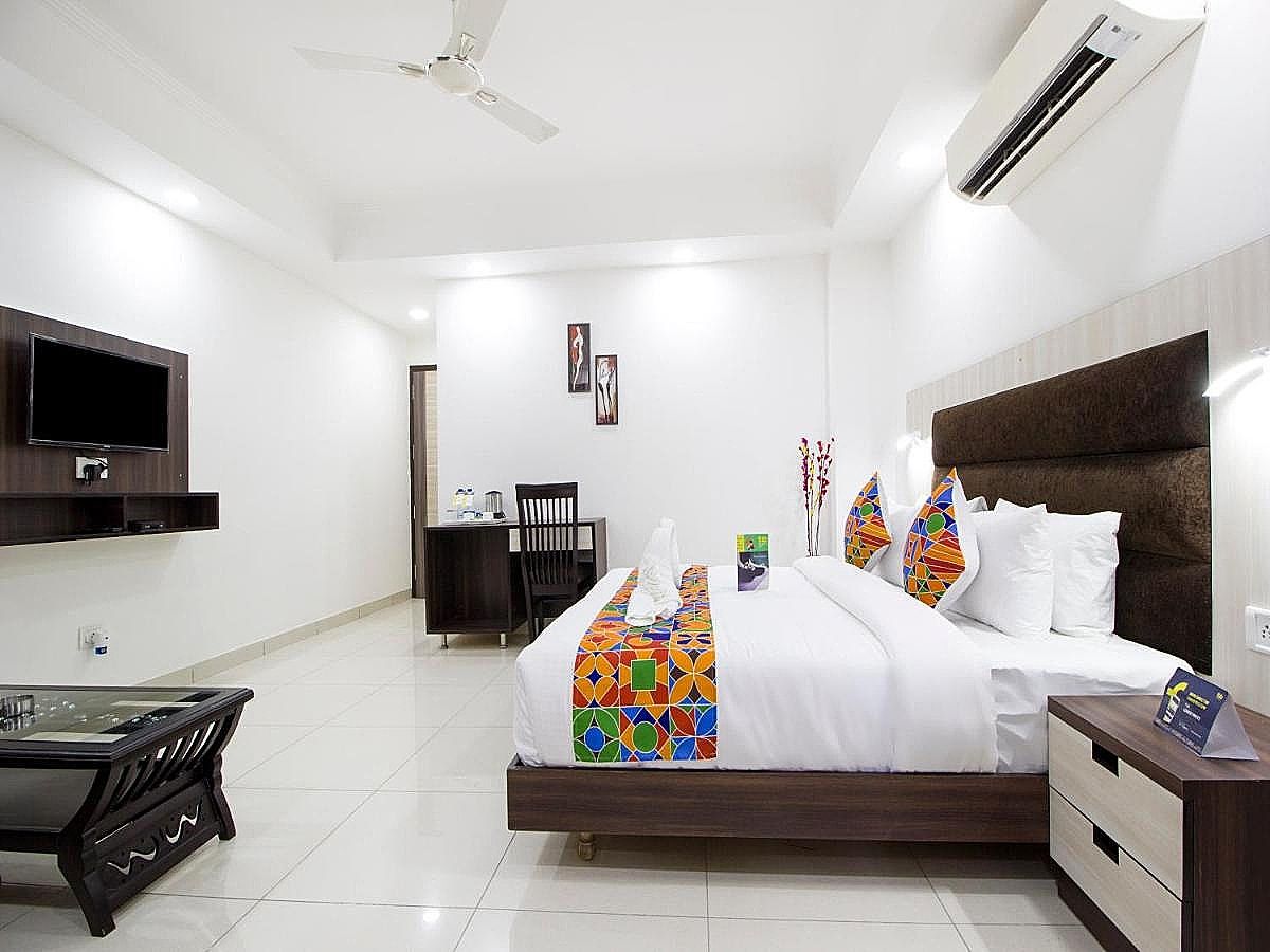 Green Lotus Residency Dwarka Executive Room 13