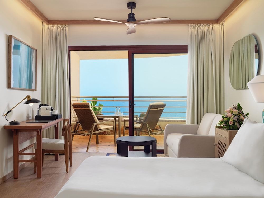 H10 Playa Meloneras Horizons Collection Deluxe Room, Ocean View (2 Adults) 2