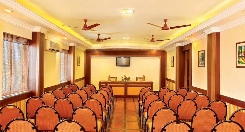 undefined Hotel Ammbadi 10