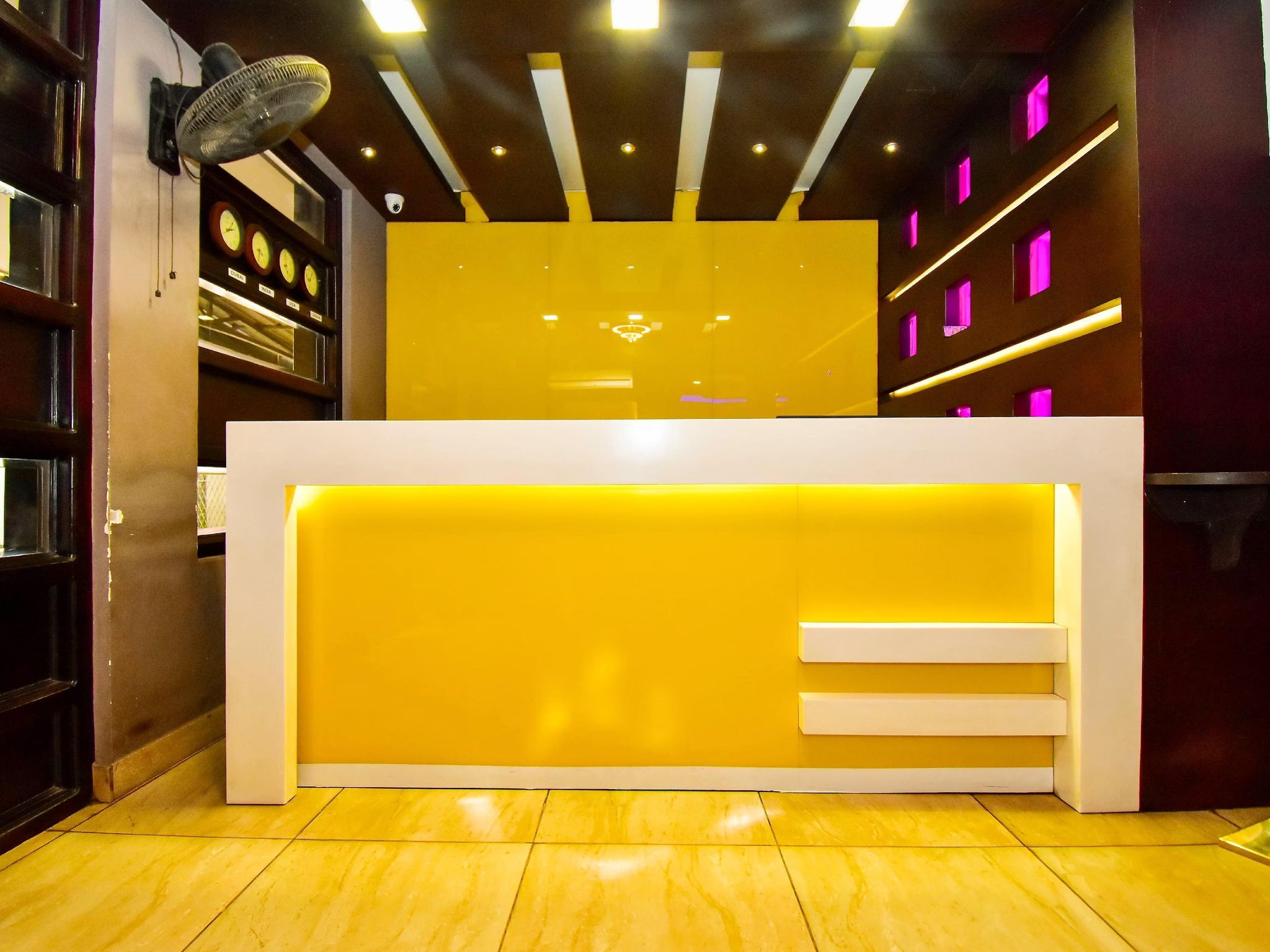 undefined Hotel Ammbadi 4