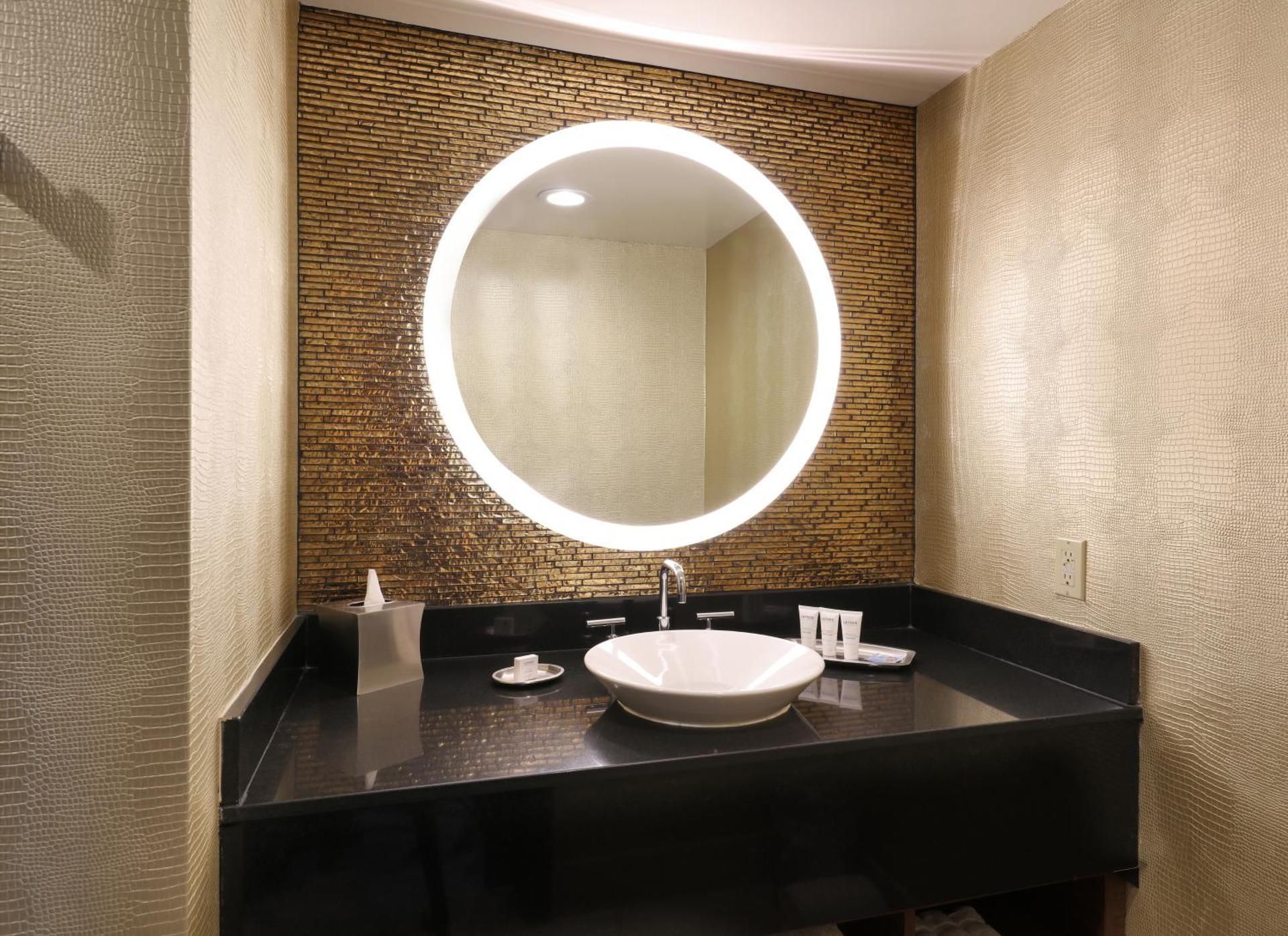 Skyline View Room (No Resort Fee)