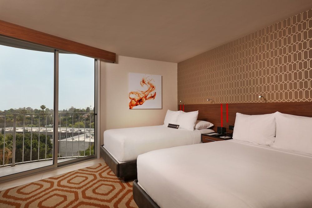 undefined Hotel Angeleno 8