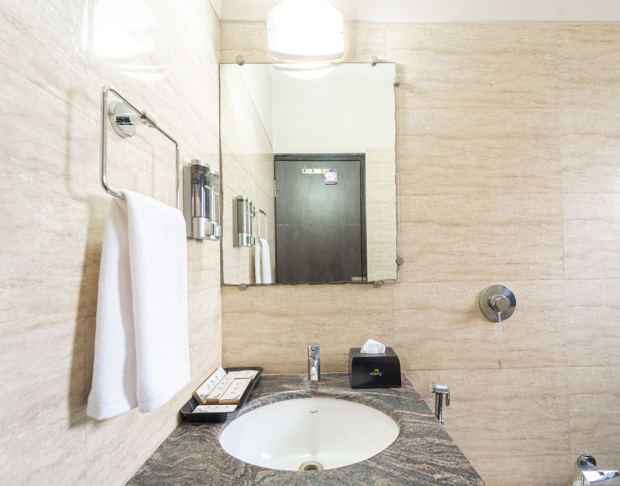 Enrise by Sayaji Harda Standard Room 9