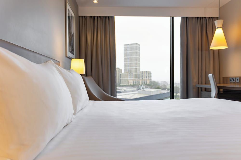 undefined Holiday Inn London - West by IHG 3