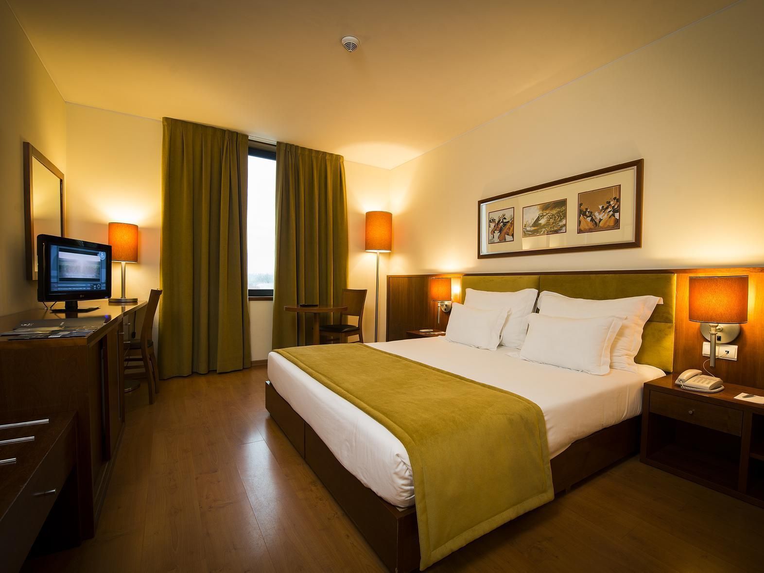 Vila Gale Opera Hotel Twin Room 6