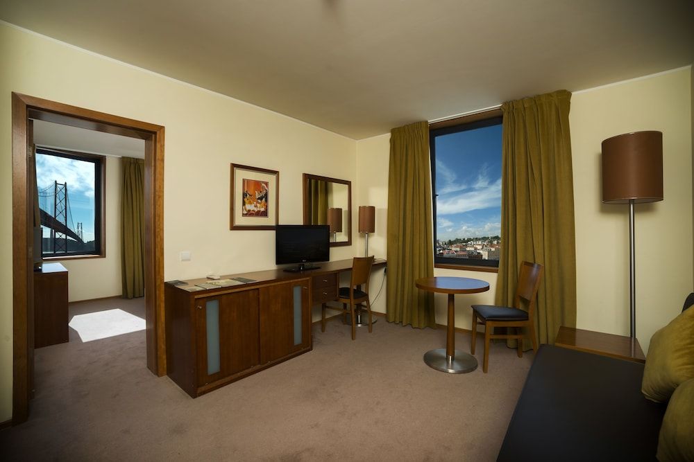 undefined Vila Gale Opera Hotel 4